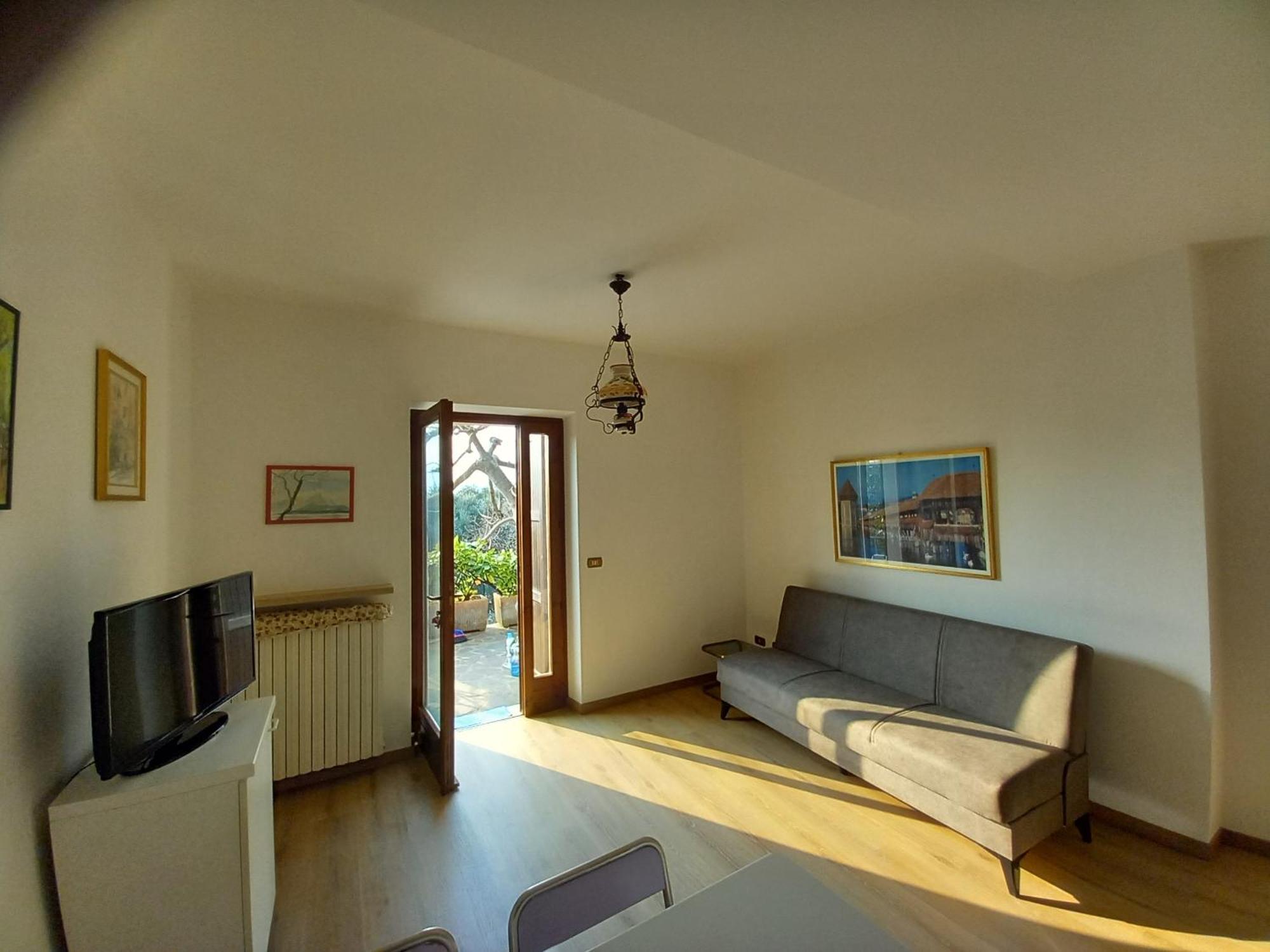 Apartament Casa Antony Torri Del Benaco Zewnętrze zdjęcie